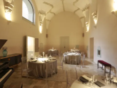 聖特雷薩羅萊修道院酒店 納爾多酒店