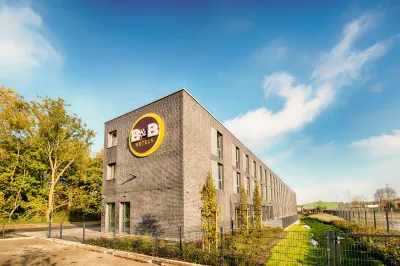 B&B HOTEL Cuxhaven  Các khách sạn gần Dicke Berta