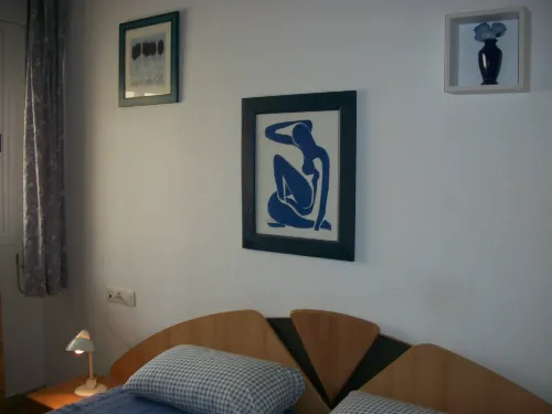 1 Bedroom Penthouse on Front Line of the Beach.