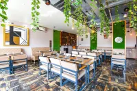 FabHotel Prime Rajmudra - Nr Butterfly Park - Hinjawadi فنادق في Kusgaon P.m.
