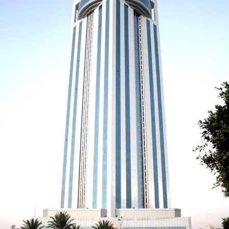 Awaliv Hotel