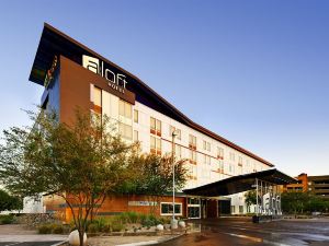 Aloft Tempe