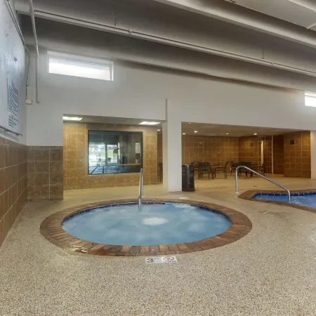 Best Western Plus Midwest Inn