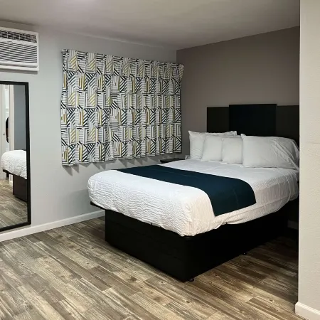Motel 6 Las Vegas, NV  Downtown Fremont St