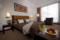 Grand Wahid Hotel Salatiga Hotels in Sidorejo