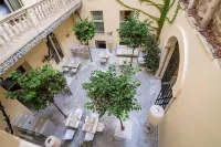 Petit Palace Santa Cruz Hotel in zona Rafael Ortiz