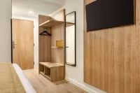 Super 8 by Wyndham Chester East Hotels in Elton