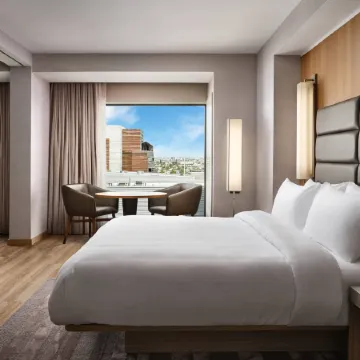 AC Hotel Phoenix Downtown