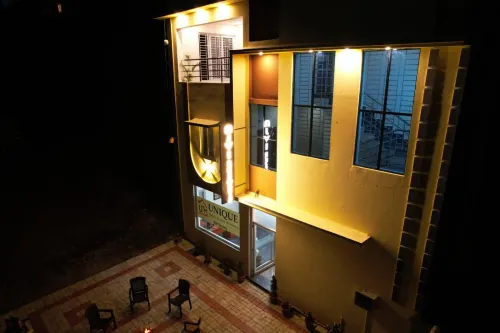 Unique Hotelz - Ajvi Resorts