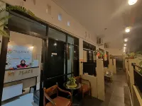Myplace Sario Manado Hoteles en Wanea