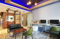 Java Hotel