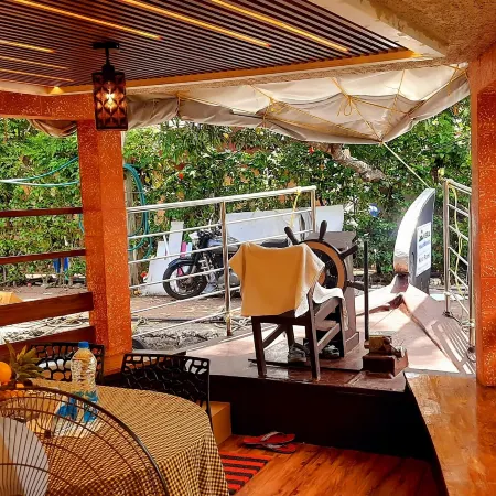 Kera Houseboats Alleppey
