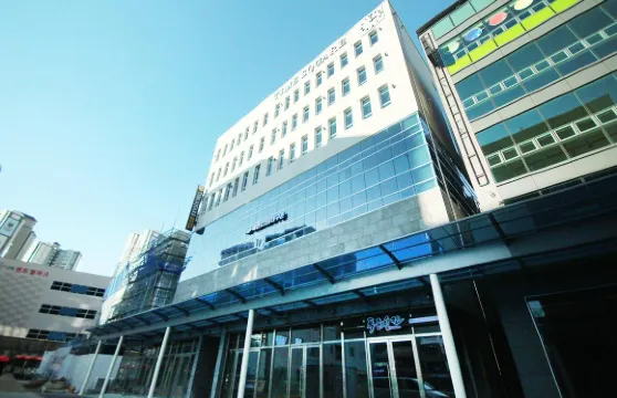 梁山時代廣場酒店