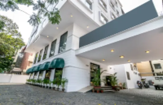 Octave Hotel - Double Road Hotels near Brigade Road