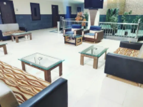 Damji Hotel デブブホミ・ドワーカのホテル