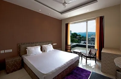 Purnam Residency Hotels in Sungal