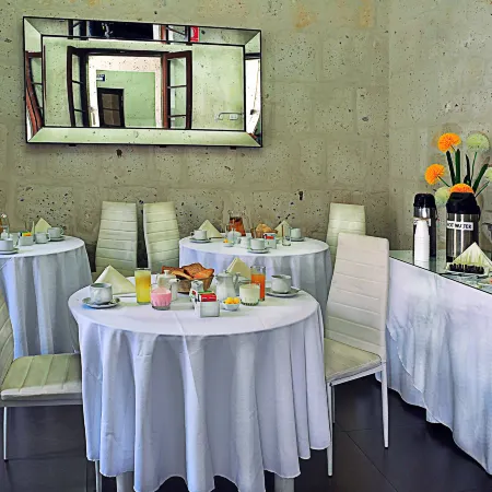 Hoteles Riviera Mansion