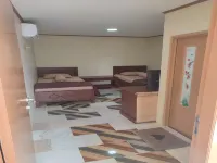 Penginapan Griya Aulia Hotel a 