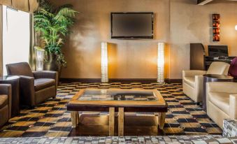 Comfort Suites at WestGate Mall