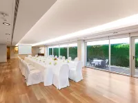 DoubleTree by Hilton Buenos Aires Hotels near Luna Park
