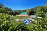 Adam House - Beautiful Exc Pool - Sleeps 8