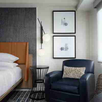 Sheraton Erie Bayfront Hotel Rooms