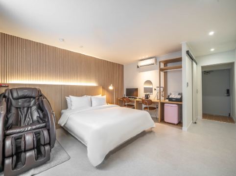 Changwon Jinhae Hotel Pri Berry