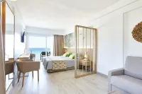 Universal Hotel Castell Royal Hotels in Canyamel