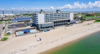 DoubleTree by Hilton Corpus Christi Beachfront Hotels in der Nähe von Anthony's Aveda Concept Salon & Day Spa