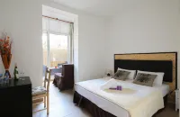 Hostal Balkonis - 2-Star