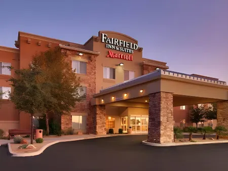 Fairfield by Marriott Inn & Suites Sierra Vista Отели рядом с достопримечательностью «Vista View Resort»