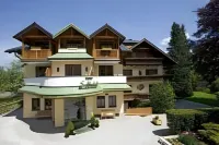 Garten - Hotel Sallerhof Hotel dekat Zoo Salzburg