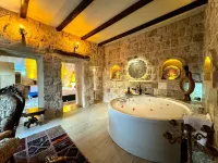The Red Horse Hotel - Bãi đậu xe
