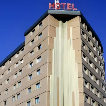 Hotel Zentral Parque Отели в г. Кампинья дель Писуэрга