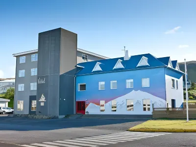 North Star Hotel Olafsvik Hotel dekat Ingjalshóll Church