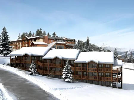 Sowell Residences Pra Loup Отели рядом с достопримечательностью «Couvent Saint Jean de Matha»