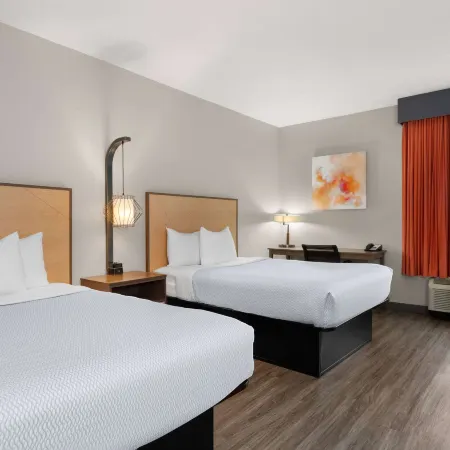 La Quinta Inn & Suites by Wyndham Ft. Pierce