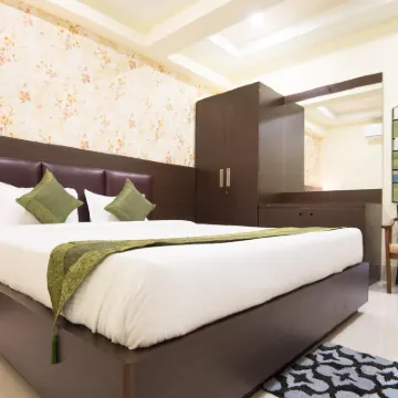 Treebo King's Court Chandrasekharpur Hotels near Andharua Picnic Place For Feasts..All water and Electricity Available