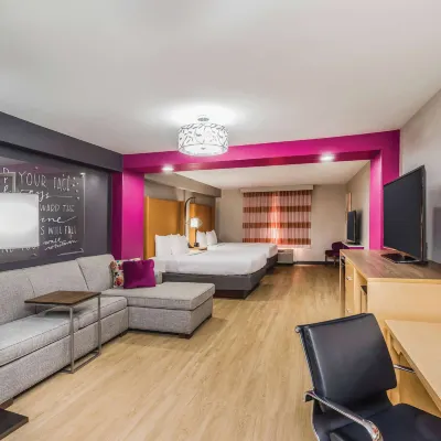 La Quinta Inn & Suites by Wyndham Chattanooga-Hamilton Place タイナー周辺のホテル