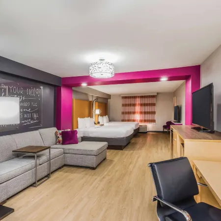 La Quinta Inn & Suites by Wyndham Chattanooga-Hamilton Place