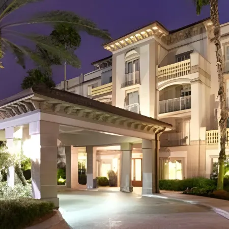Trianon Bonita Bay Hotel
