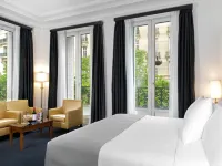 Meliá París Champs Elysées Hotels near الحي السادس عشر - تروكاديرو - باسي