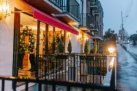 Castor & Pollux Hotel