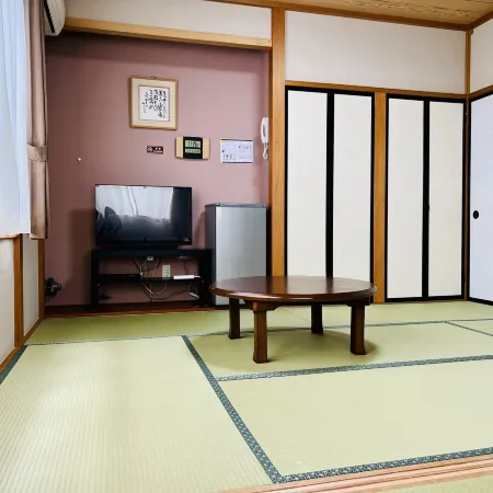 Pension Ajiwai