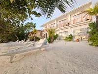The Sunset Villa Hotel a Dhiffushi