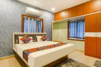 FabHotel Lio7 Grand - Vanasthalipuram PlayGround, Pavanagiri Colony 주변 호텔