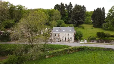 Vue du Vallon Hotel di Bersac-sur-Rivalier