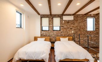 Nagahama Lifestyle Glamping Hotel
