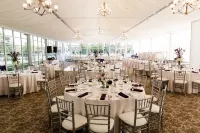 Lincolnshire Marriott Resort Отели в г. Буффало Гров