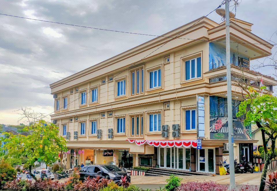 hotel overview picture